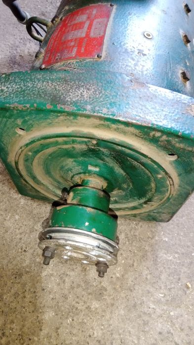 Generator de curent monofazic