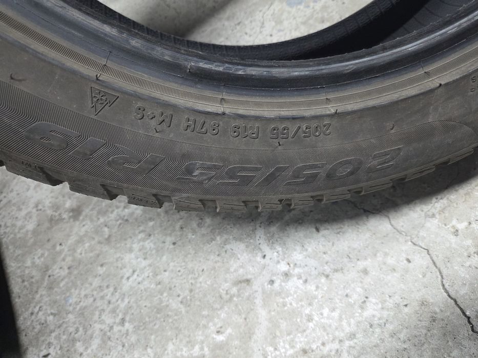 Set 4 anvelope SH iarna Pirelli 205/55/19 dot 2021