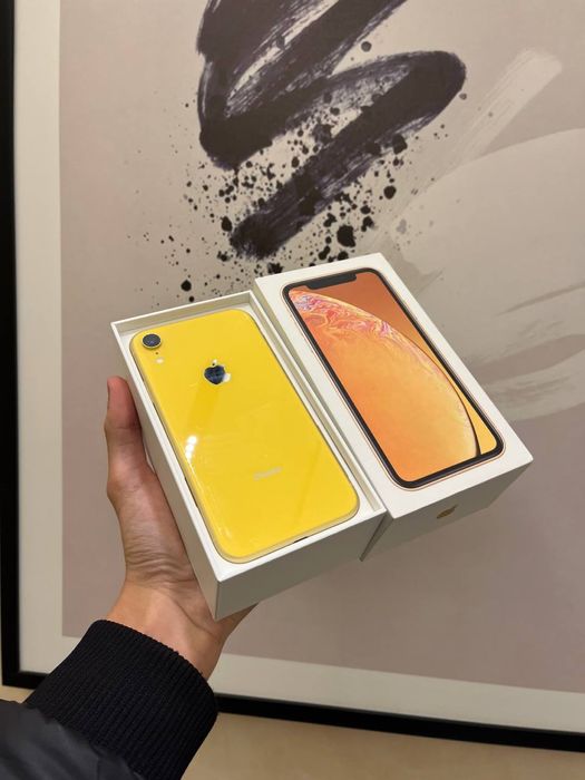 Продам срочно iPhone XR 128GB