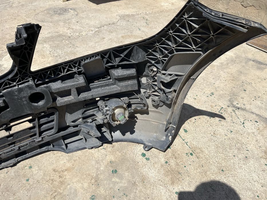 Предна броня за Mercedes w204