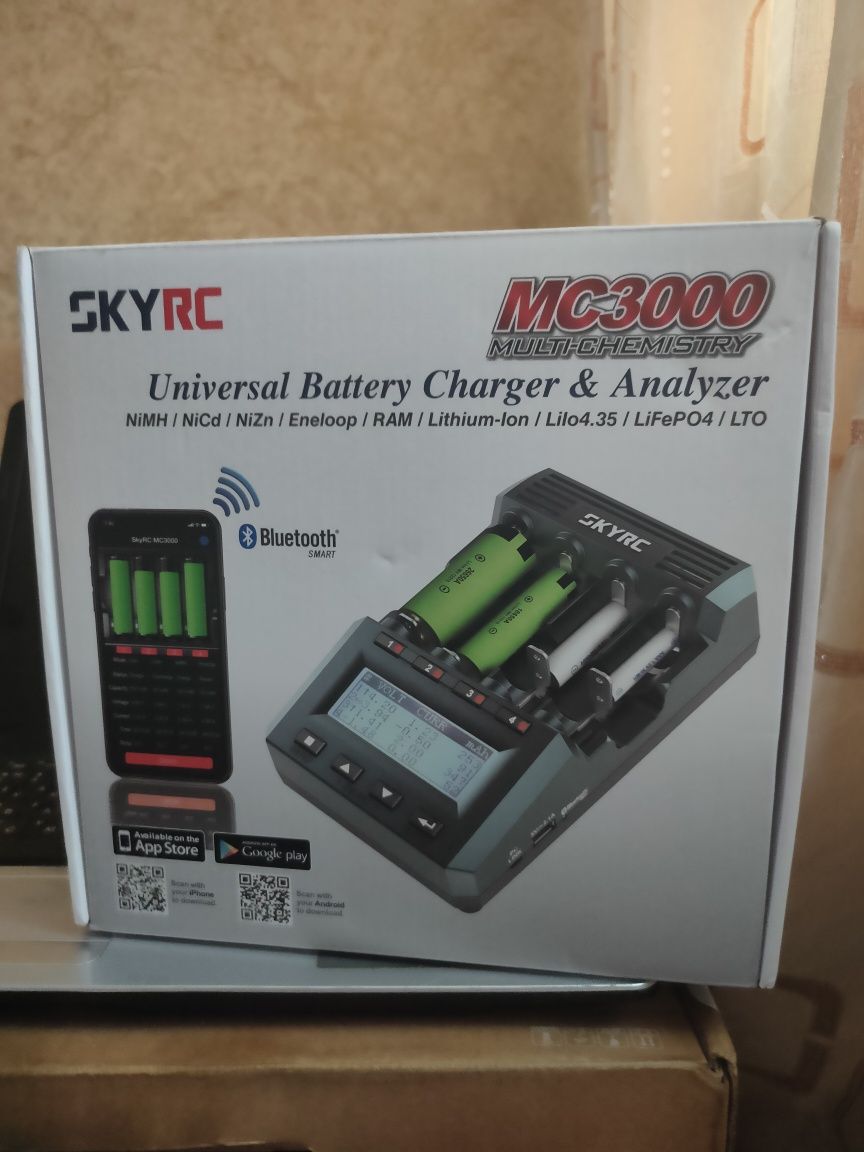 Зарядное устройство Skyrs MC3000