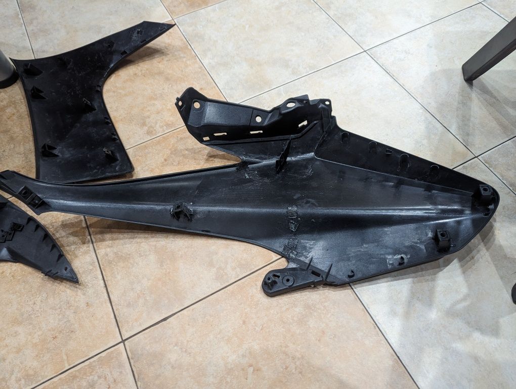 Пластмаси/Спойлери Tmax 500 2008 - 2011 частиT-max