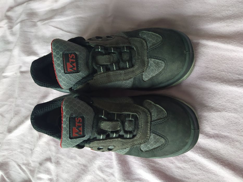 Френска обувка с твърдо бомбе MTS AIRMAX UP