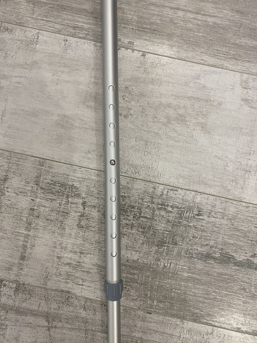 Cârje ortopedice profesionale , reglabile