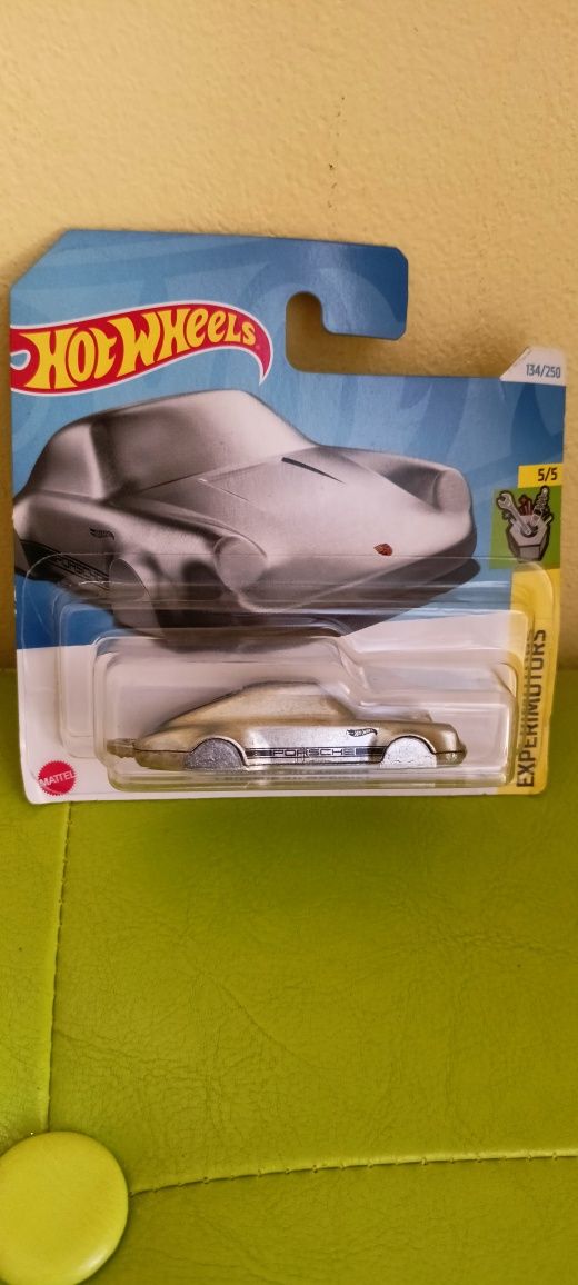 Hot wheels - ключодържател Порше !