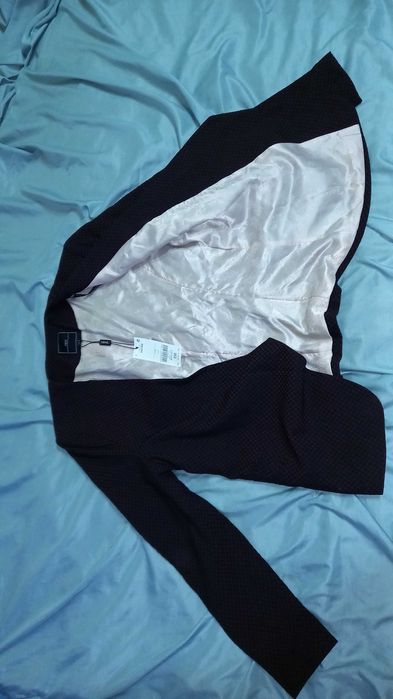 NOU! Sacou Next UK negru-maro model deosebit asimetric in colt, M