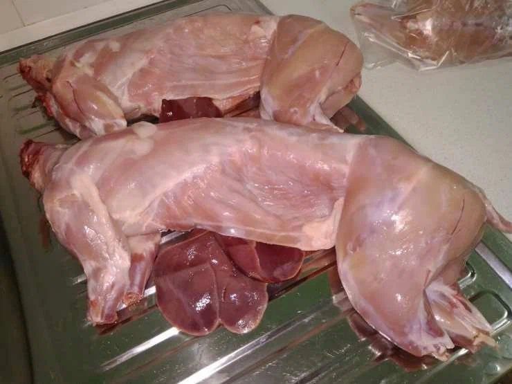 Мясо кролика свежее