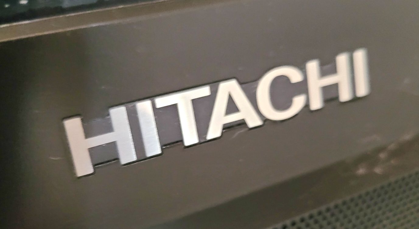 Продам ТВ Hitachi 127см / 50''