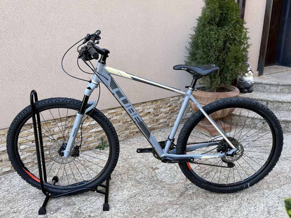 Cube Acid размер XL 29 цола 3х10 Скорости Shimano XT