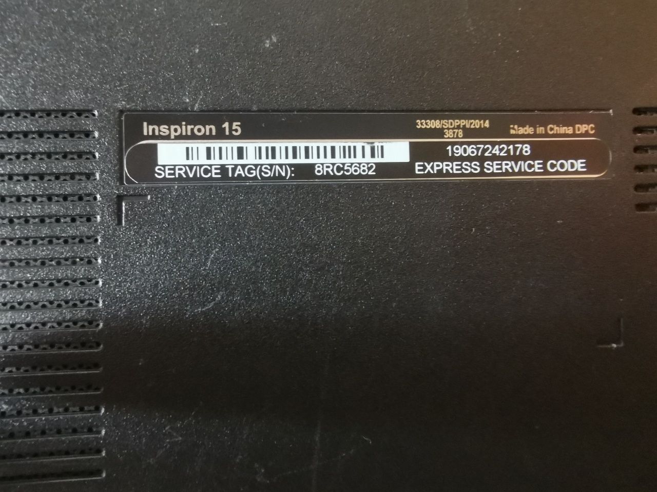 Laptop dell inspirion  (3542) procesor i3 gen a-4a