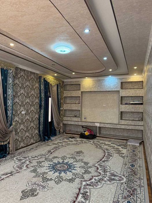 Участка ховли сотилади