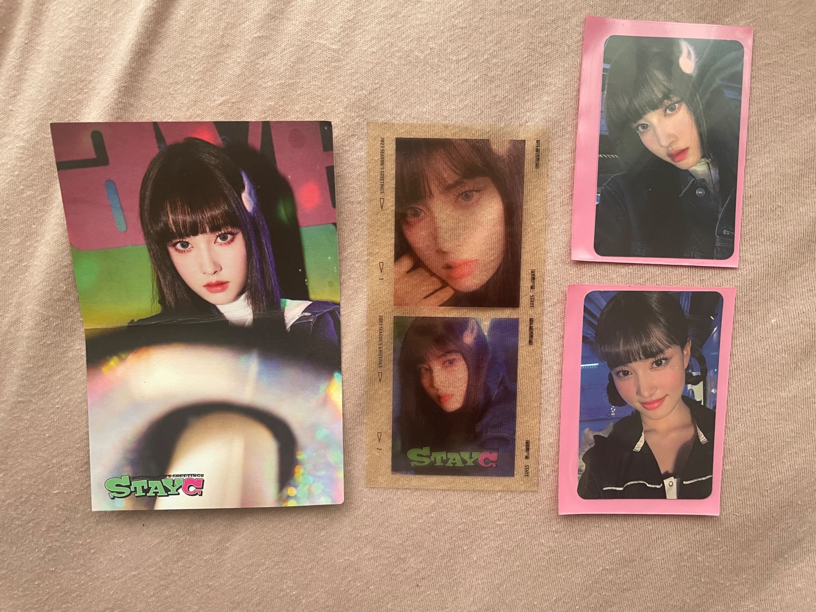 Kpop ALBUM stayc season greetings