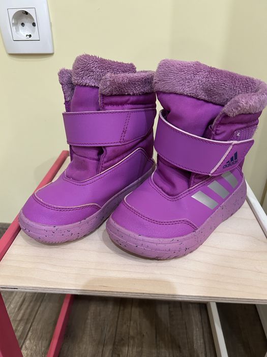 Яке Mayoral и ботуши Adidas