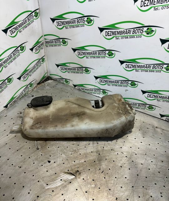 Vas lichid parbriz Dacia Logan prima generatie