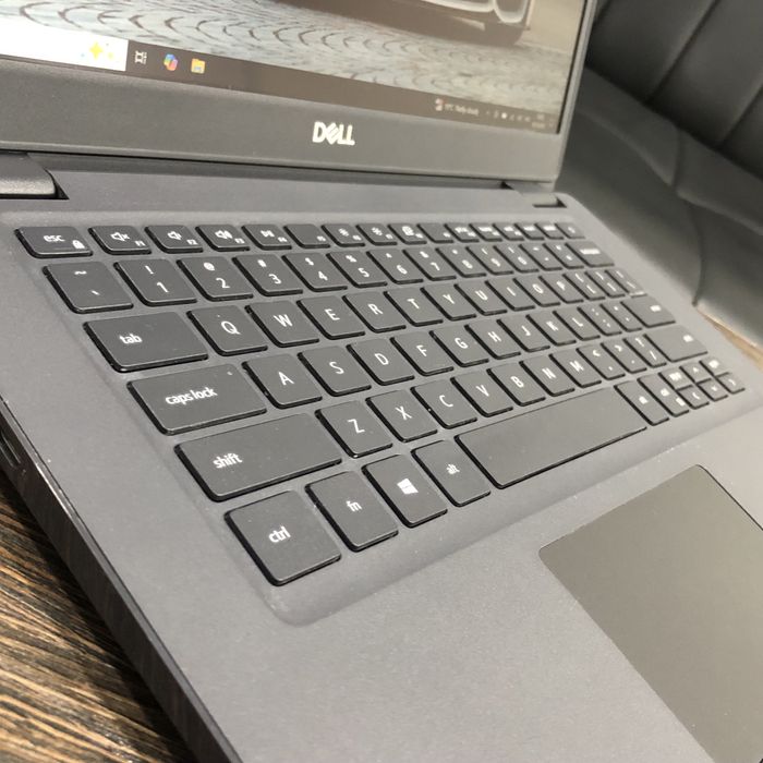Американский сенсорный Dell i5 10gen 8/256gb для дома и офиса!