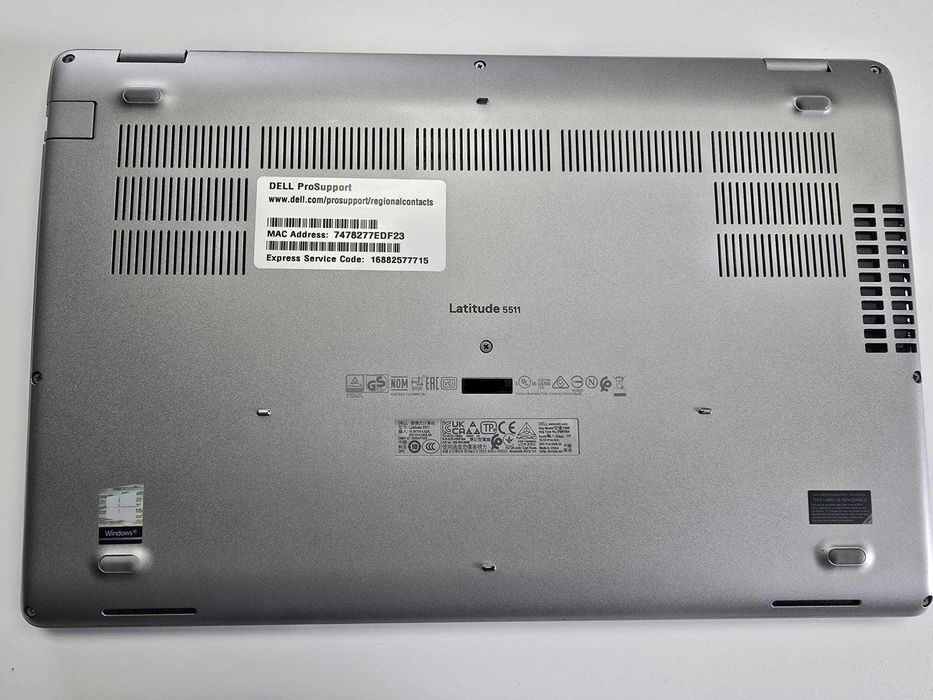 Laptop business 15" Dell Latitude 5511 i7-10850H 32gb RAM, 500gb SSD