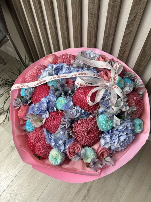 ПРОДАМ ЦВЕТЫ свежие получала сегодня