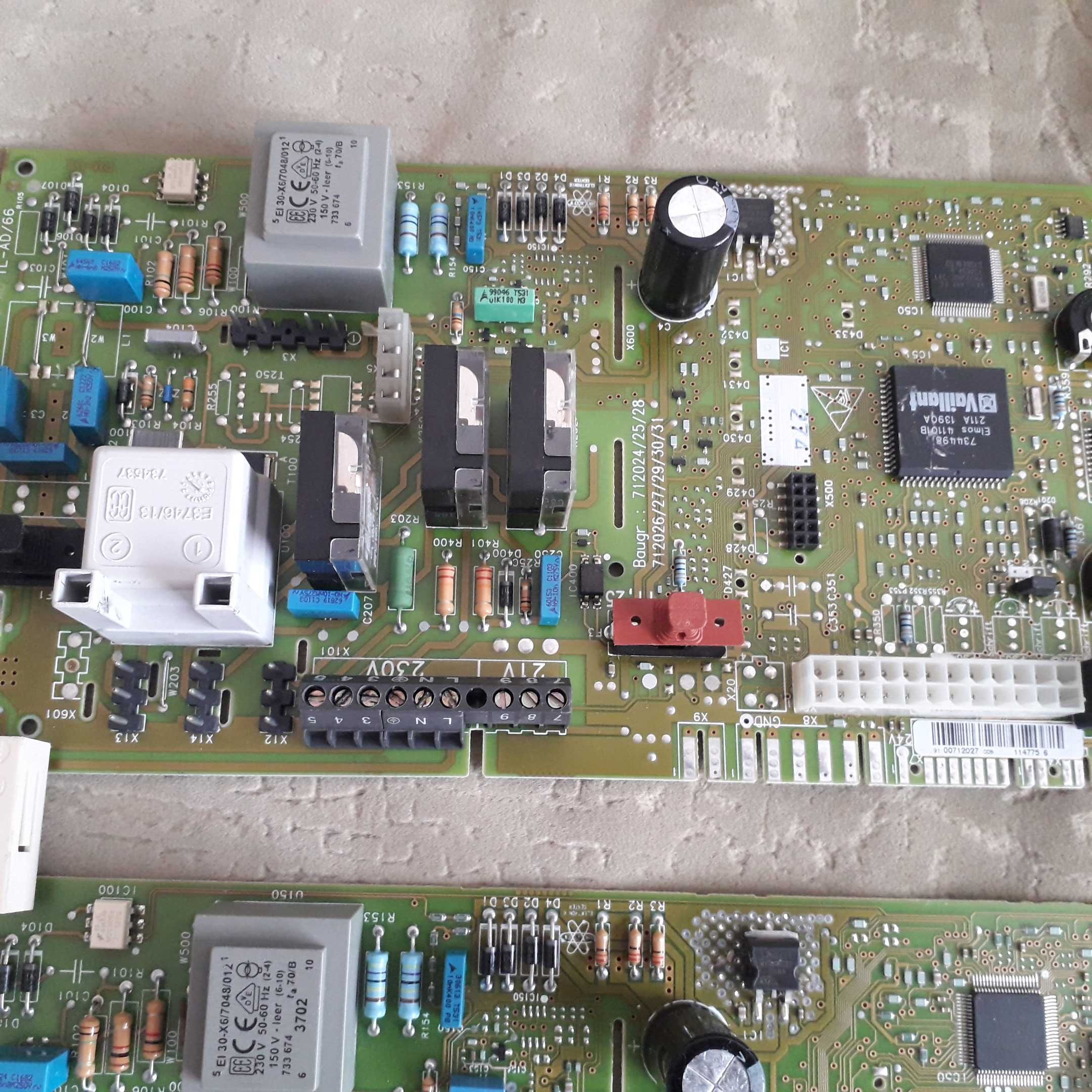 Vand placa electronica vaillant, este compatibila cu urmatoarele