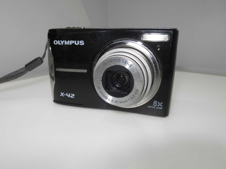 Olympus X-42 компактен дигитален фотоапарат камера 12 MP снима отлично