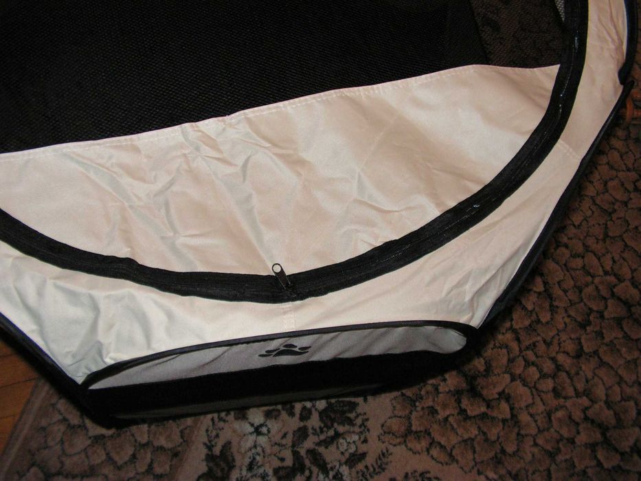 Голяма сгъваема кучешка /котешка/кошара.