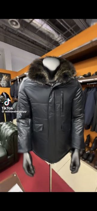 Зимняя куртка новая