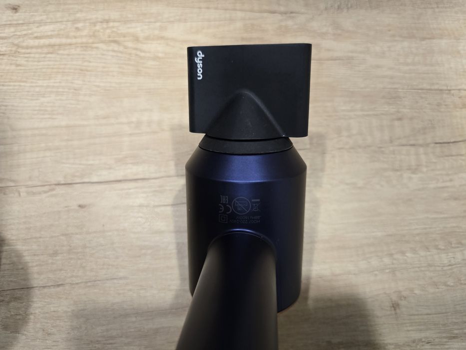 Uscator Dyson Supersonic