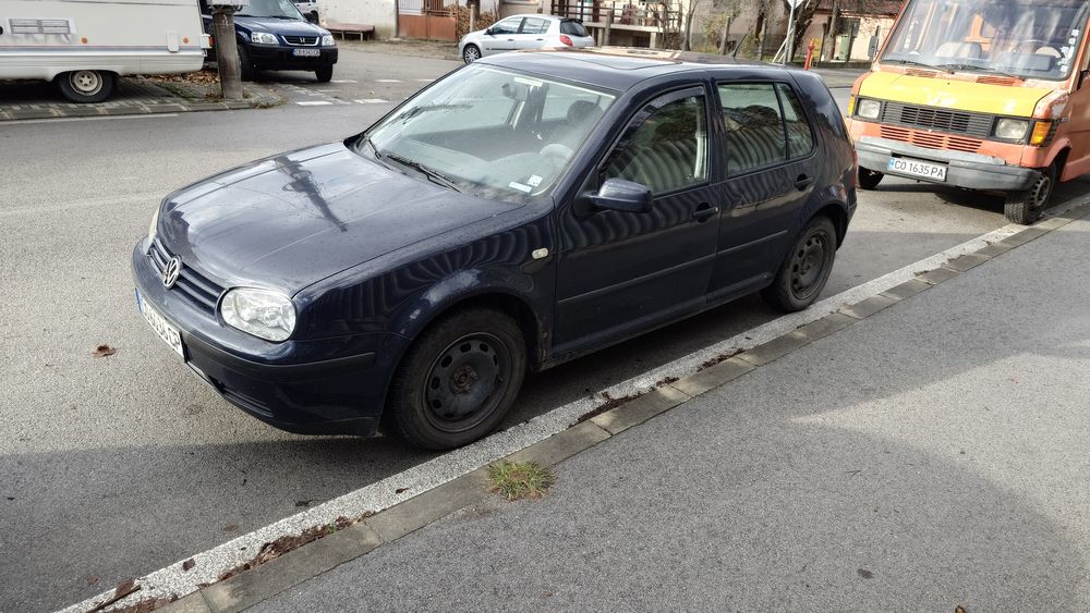 Golf 4 1.6 с газ