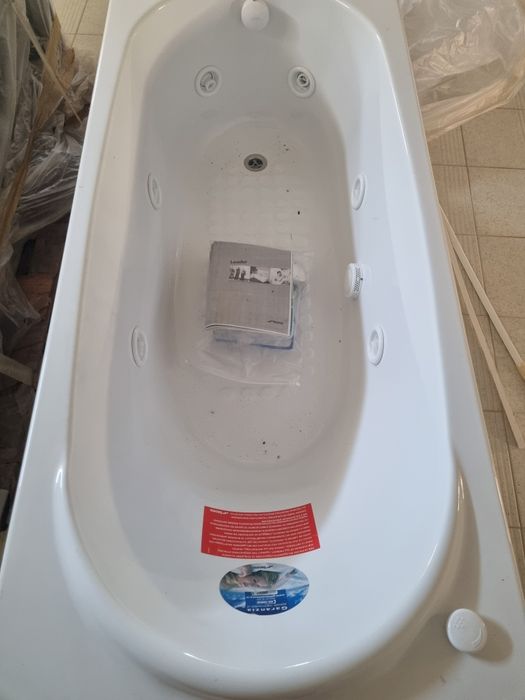 Cada cu hidromasaj Teuco