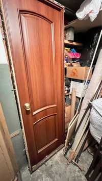 Шкаф шифоньер и дверь 2х60