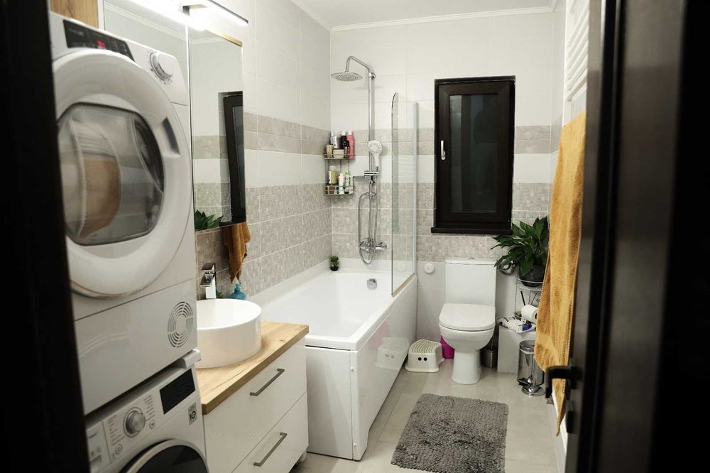 Apartament Modern cu 2 Camere, Luminos și Eficient Compartimentat