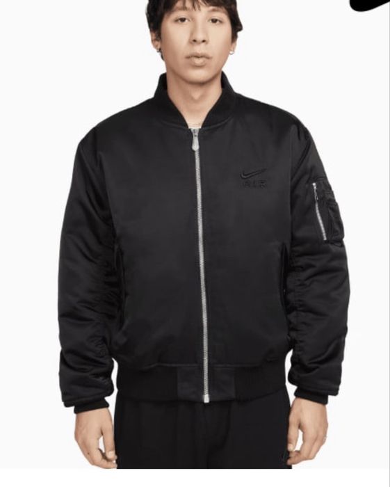 Бомбър nike xl   Nike