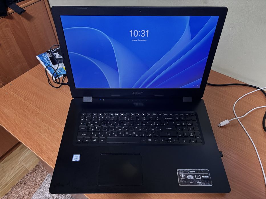 Ноутбук Acer aspire 3