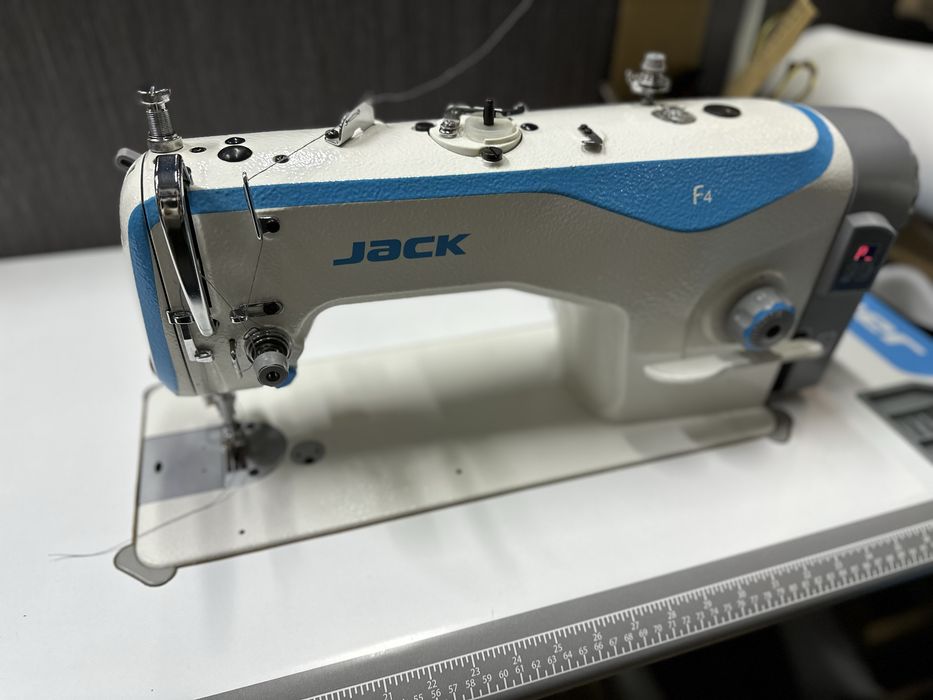 Сдам в аренду швейную машинку