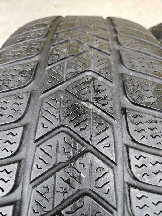 SET 2 Anvelope Iarna 225/50 R18 PIRELLI Spottozero 3 99H