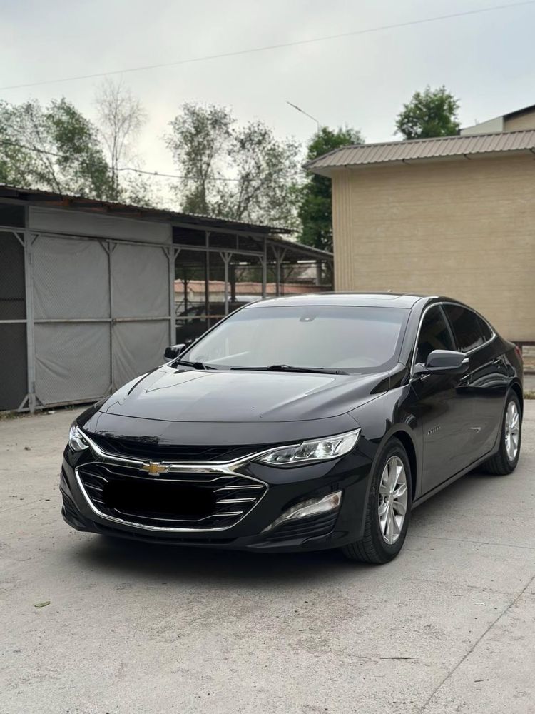 Chevrolet Malibu Premier insta _batusafarov