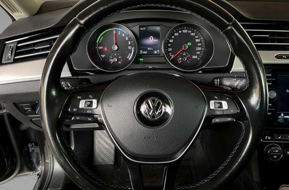 Volkswagen Passat GTE 2018