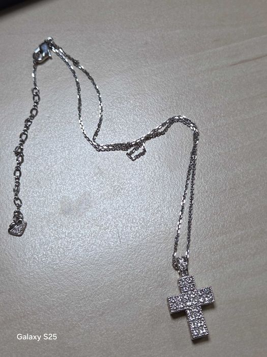 Колие на сваровски