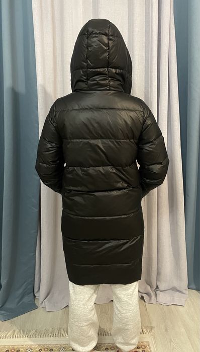 Продам женскую зимнюю куртку