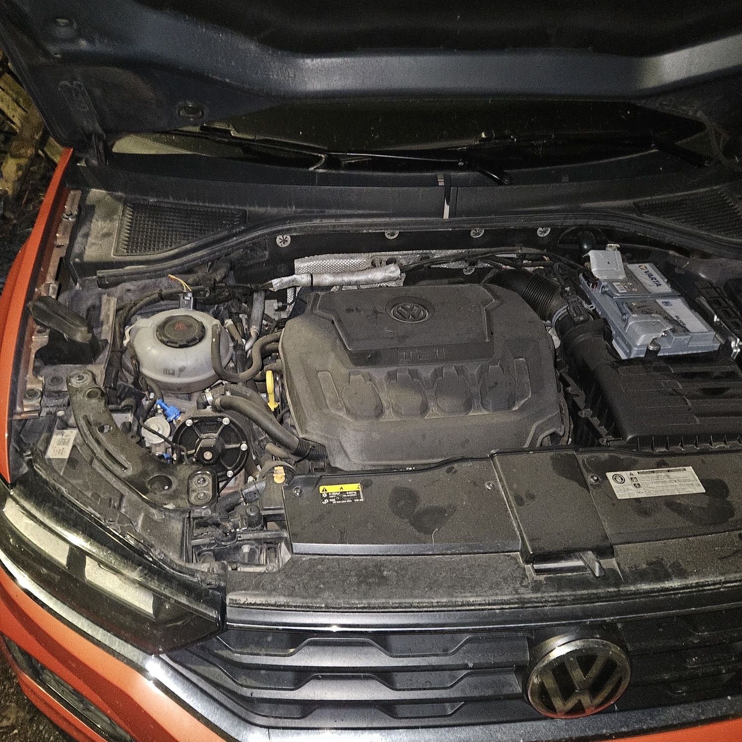 Vw T-roc 2.0tsi на части