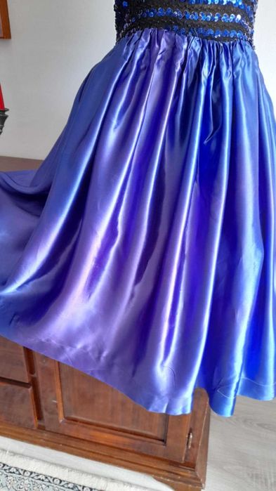Rochie unicat de atelier Viena, halter, paiete & satin degrade