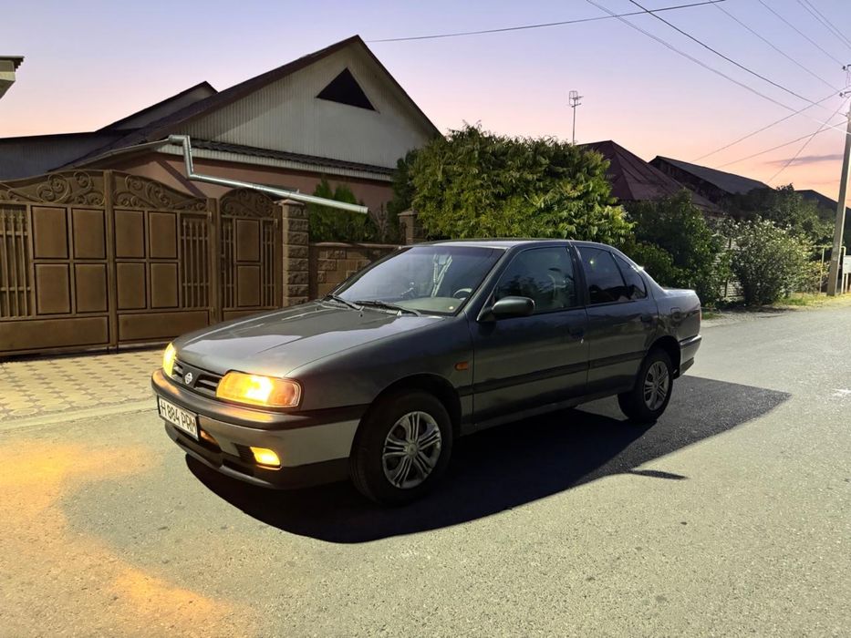 Продам машину nissan primera