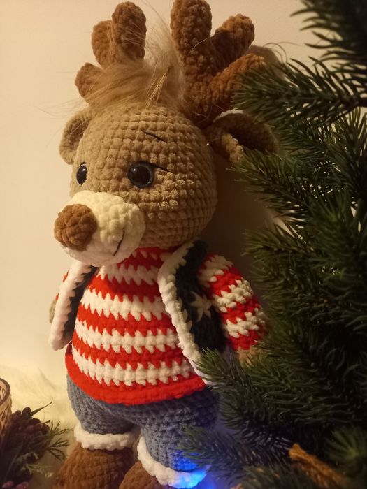 Ren crosetat din fire de înaltă calitate