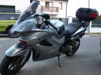 Honda vfr 800 2005