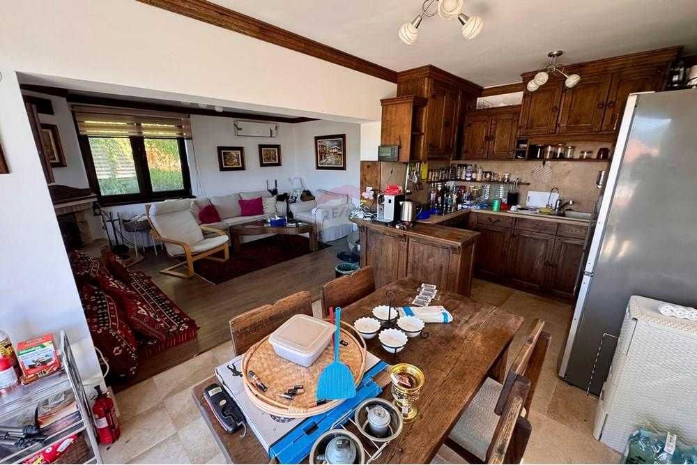 Продава се Къща в Варна, Цветен квартал - 770 кв.м за 673 €/кв.м - Снимка #8