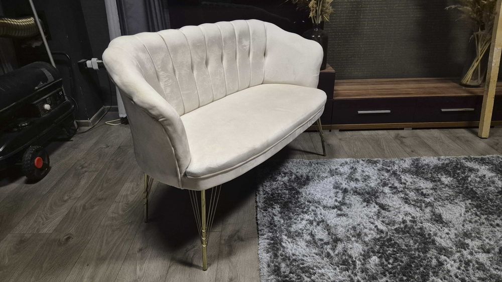 Canapea/bancheta 2 persoane crem eleganta cu picioare metalice aurii