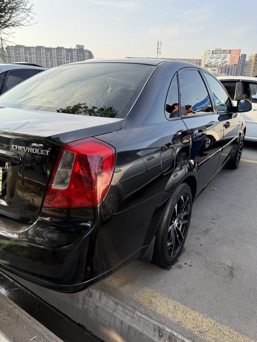 Продам жентра 2014 года механика