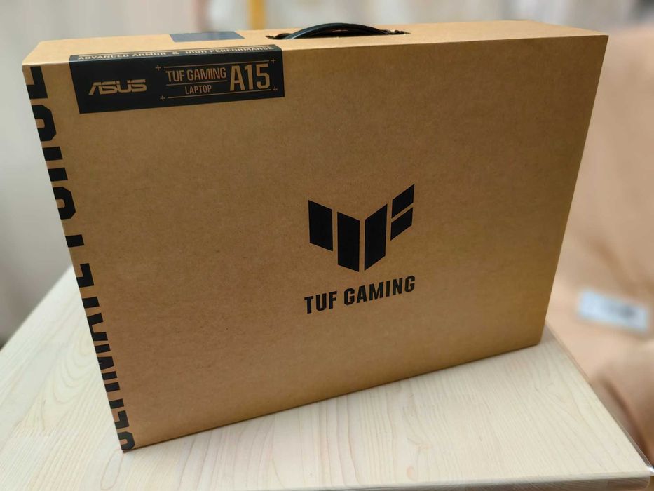 Asus TUF Ryzen5-7535HS, 24Gb, RTX4050, 1024 SSD, 300nit, 100% SRGB