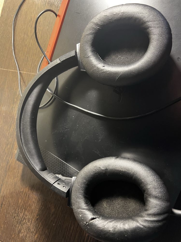 Продается: HyperX Cloud Stinger — игровые наушники с микрофоном