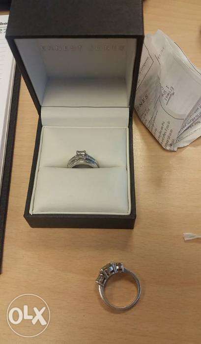 Set platina/diamante Ernest Jones