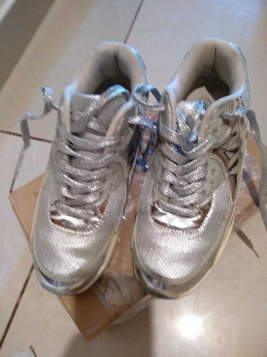 Pantofi sport 38 argintii